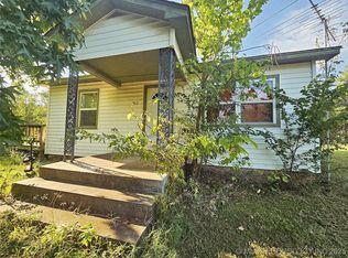 202 E Radcliff St, Locust Grove, OK 74352