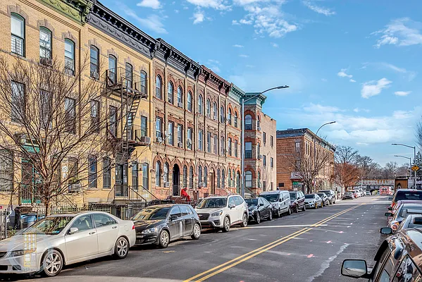 Rented by Brooklyn Rentals NYC | media 9