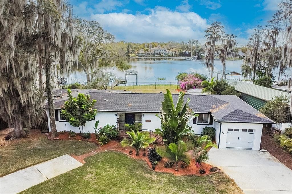 223 W Chapman Rd, Lutz, FL 33548 Zillow