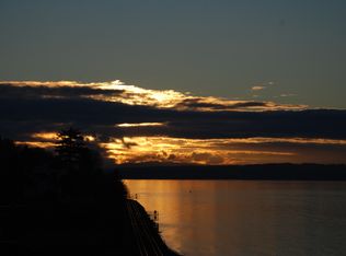 2326 NW Blue Ridge Dr, Seattle, WA 98177