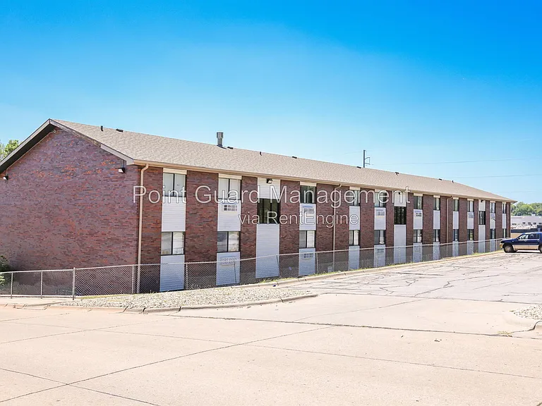 Langston Apartments - Bricktown — Photo 27