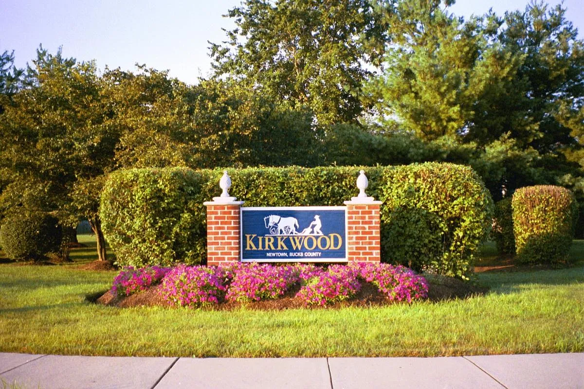3 bed, 2.5 bath, 1900 sqft, $3,400 — Photo 1