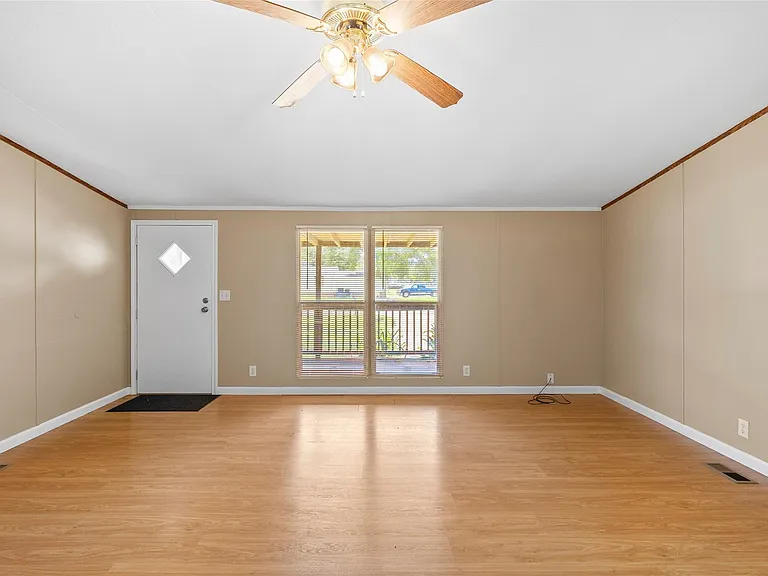 16561 Desert Star Dr — Photo 3