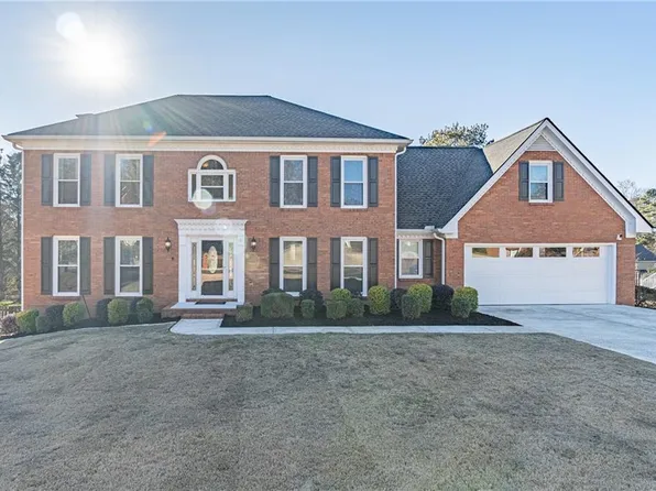 1721 Berry Ln, Snellville, GA 30078