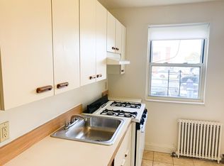 221-07 64th Ave, Oakland Gardens, NY 11364