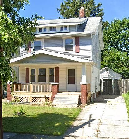 1st image of 3570 W 122nd St