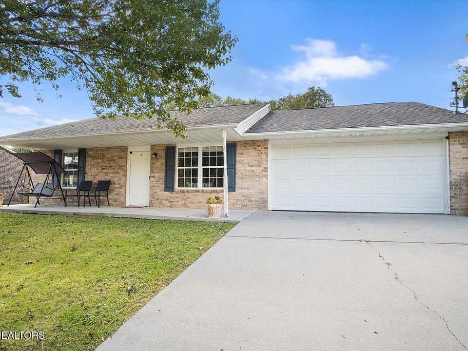 1st image of 7438 Lyle Bend Ln