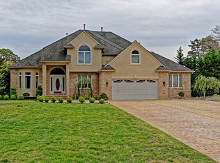 456 Highland Dr, Mays Landing, NJ 08330