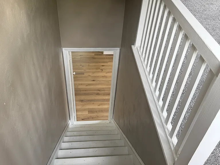 593 Cline Ave — Photo 9