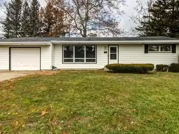 510 W 4th St, Homer, IL 61849