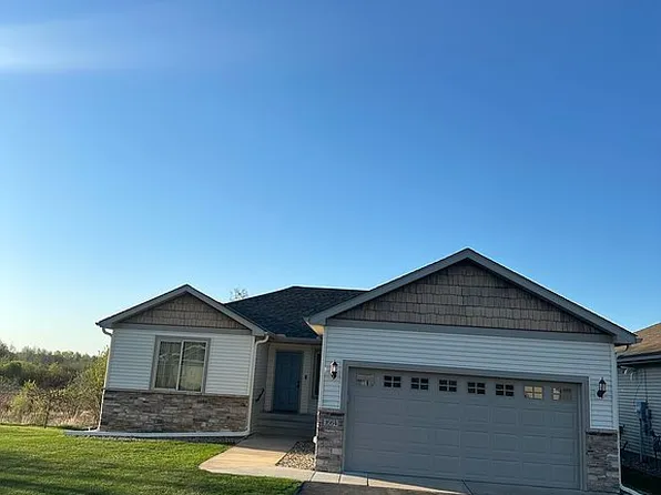 1664 Payton Ct, Sauk Rapids, MN 56379