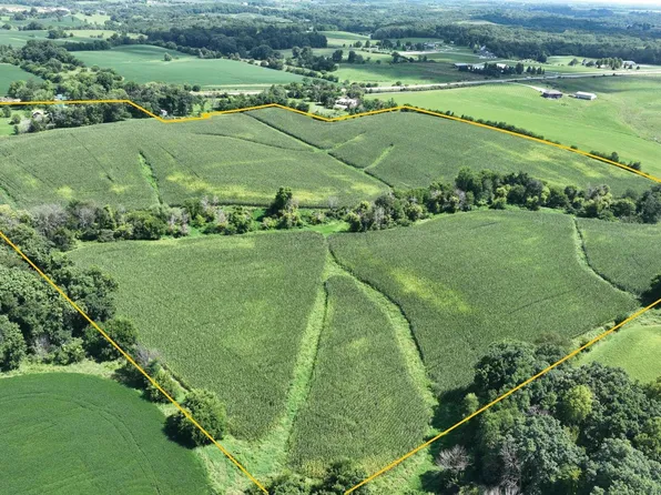 2811 Highway 1 NE, Iowa City, IA 52240