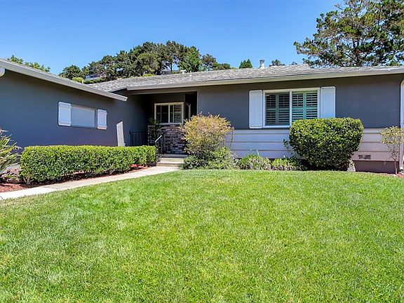 2nd image of 34 Montwood Way