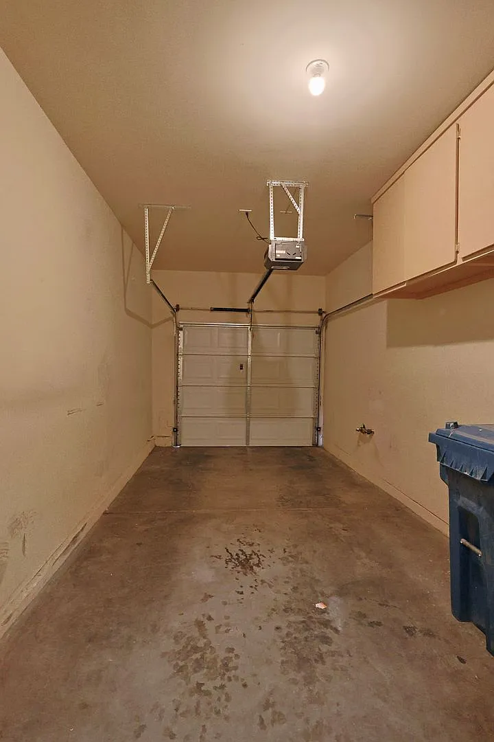 Gorgeous 2 Story Townhome in Gated Community! — Photo 3