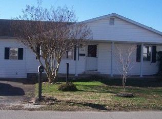 616 Perry St, Greenup, KY 41144