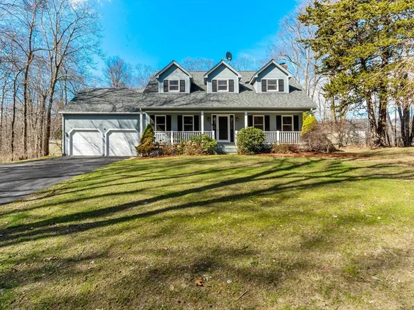 16 Bliss St, Rehoboth, MA 02769
