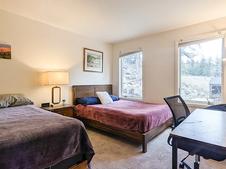841 Lakeshore Dr — Photo 23