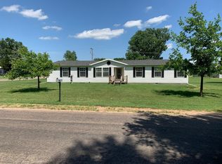 101 S View St, Hudson, KS 67545