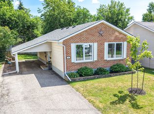 49 Bond St, Orillia, ON L3V 1J6