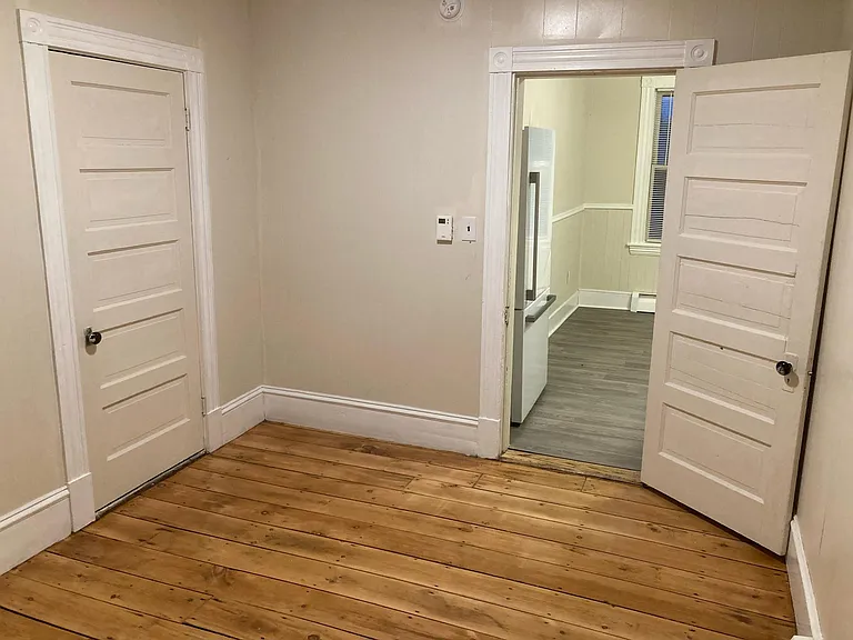 358 Main St #5 — Photo 3