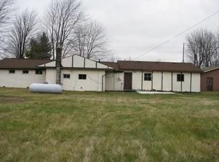 10147 Fisher Rd, Greenwood, MI 48006