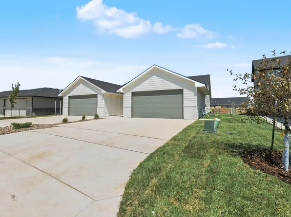 2931 S Cedar Crest St #200, Wichita, KS 67209