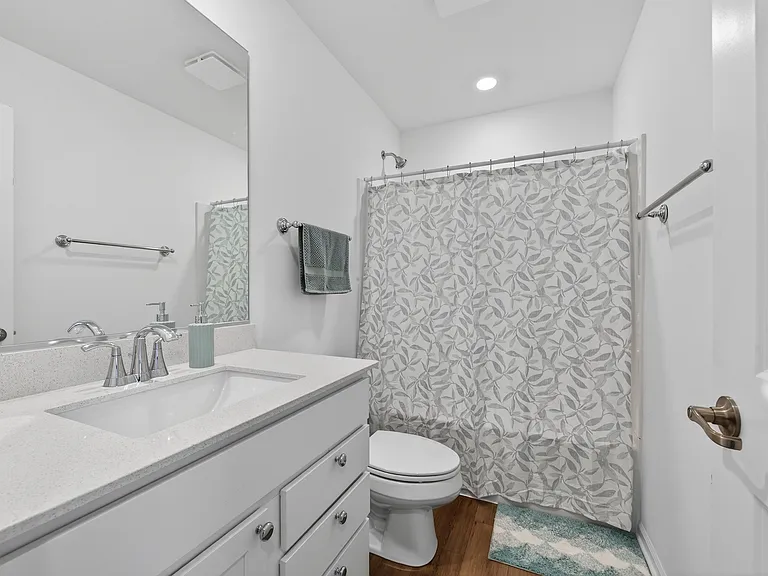 25631 W Wakefield Dr — Photo 24