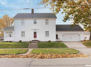 1225 29th St, Moline, IL