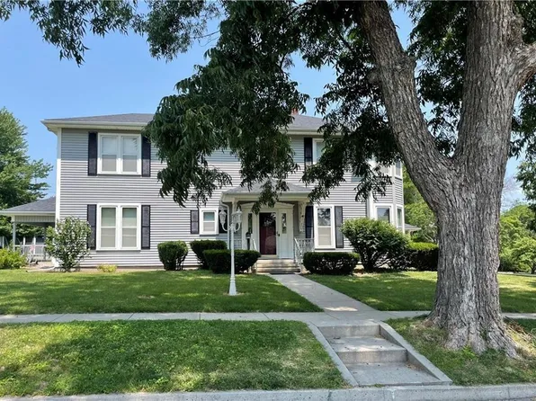 211 E Van Buren St, Gallatin, MO 64640