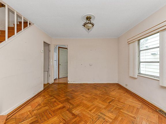 5th image of 204-15 34th Ave