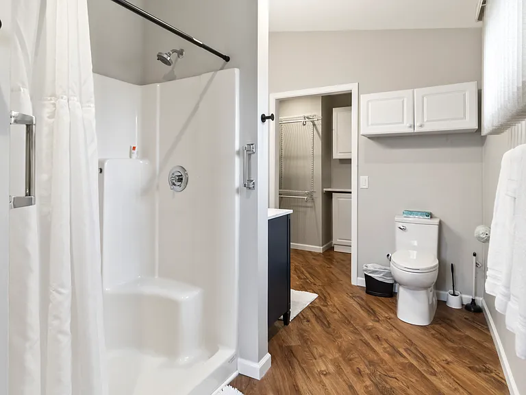 12401 Lyford Dr — Photo 19