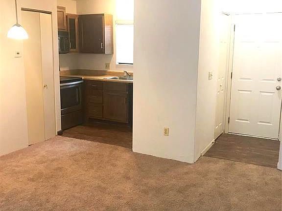 2nd image of 67 Peachtree Ln
