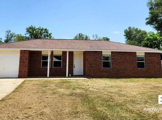 404 Cedar Ct, Foley, AL 36535