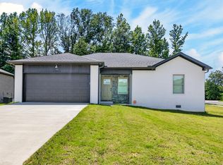11 Edward Dr, Ward, AR 72176