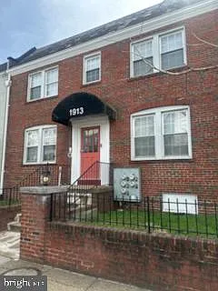 1913 Rosedale St NE #1