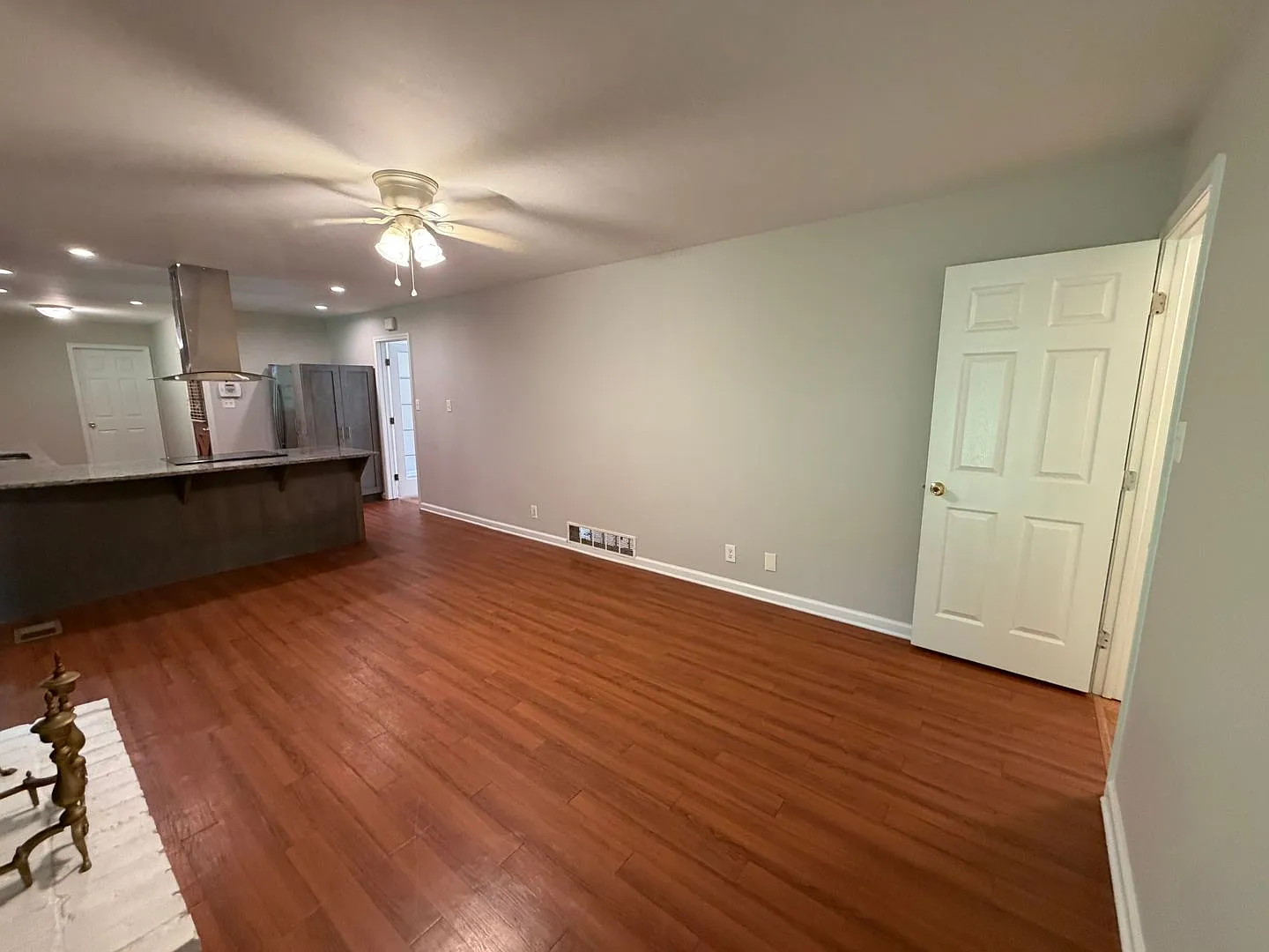 412 Fielding Lane — Photo 3