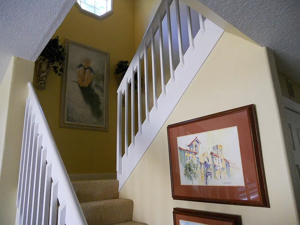 3 bed, 1890 sqft, $3,200 — Photo 2
