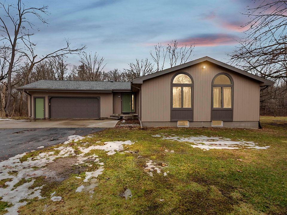 1st image of 2710 Evergreen Ln
