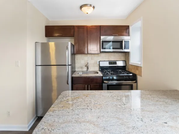 210 Woodcliff Avenue image 6 of 14