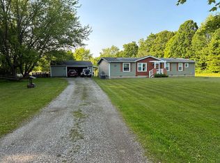 6515 Hawthorne Dr, Andover, OH
