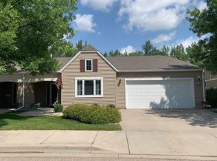 2375 Bethesda Cir, Grand Forks, ND 58201
