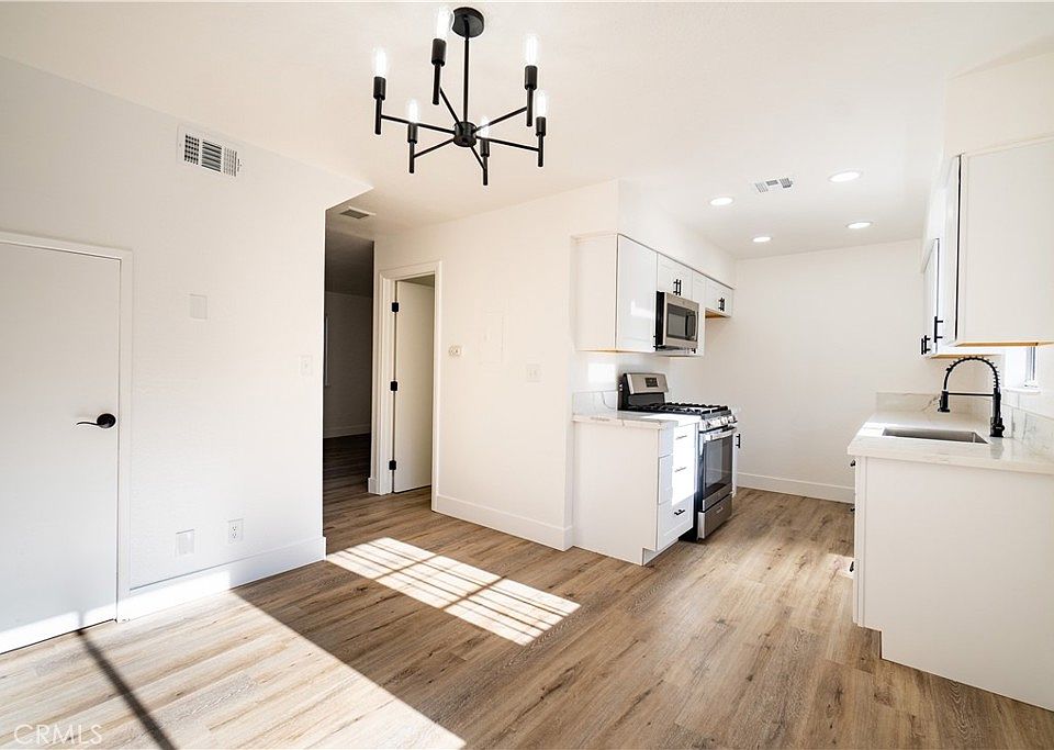 1st image of 14299 La Paz Dr #U5a