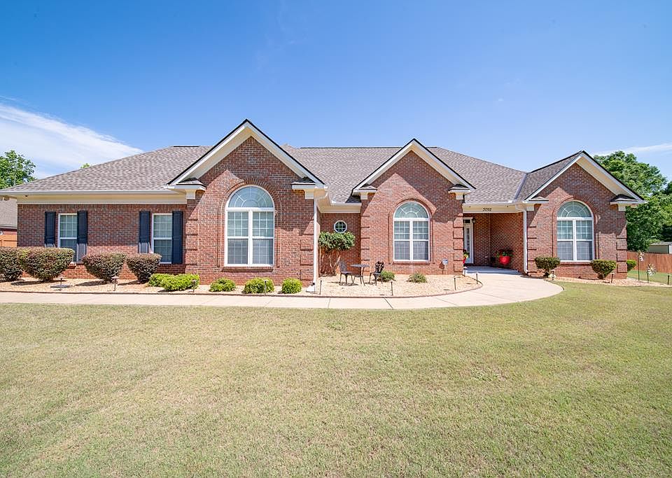 1st image of 3092 Bentley Dr