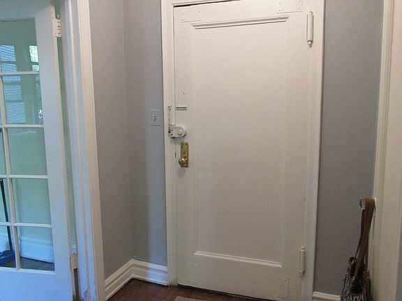 2nd image of 1080 Warburton Ave APT 5D