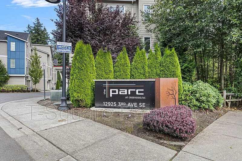 2 bed, 2.5 bath, 1362 sqft, $2,850 — Photo 4