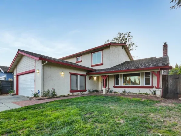 6595 Princevalle St, Gilroy, CA 95020