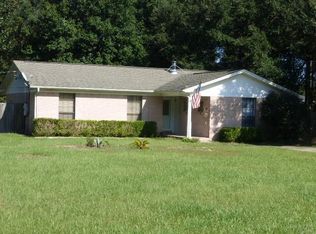 5600 Windermere Trce, Milton, FL 32571