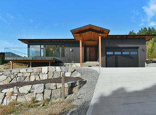 5112 Chapman Rd, Sechelt, BC V0N3A2