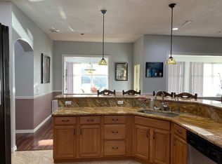 12004 Grovewood Ave, Thonotosassa, FL 33592