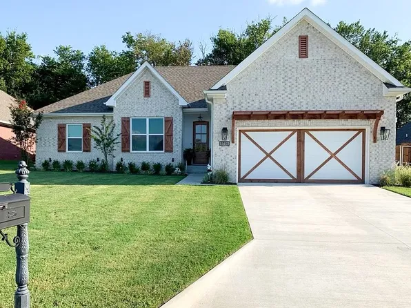 5716 Thomas Rd, Fort Smith, AR 72916